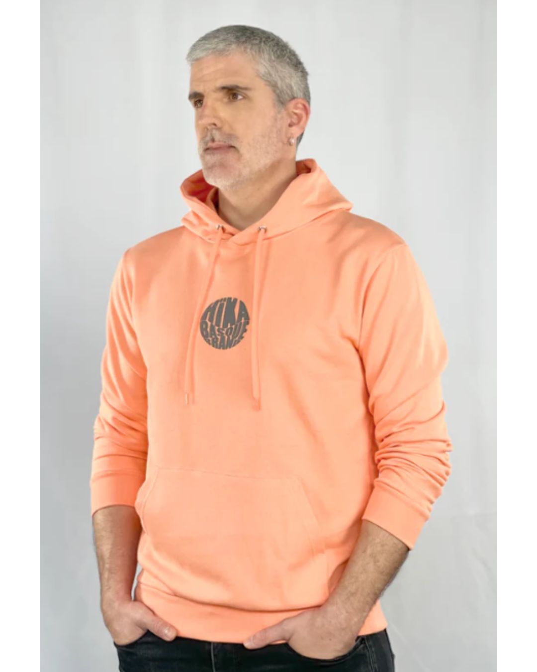 sudadera-naranja-088afb-1.jpg